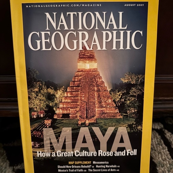 National Geographic 2007 - Complete with Maps - Picture 8 of 12